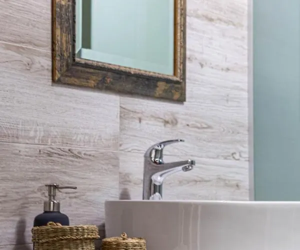 Guest house Althaia 4*